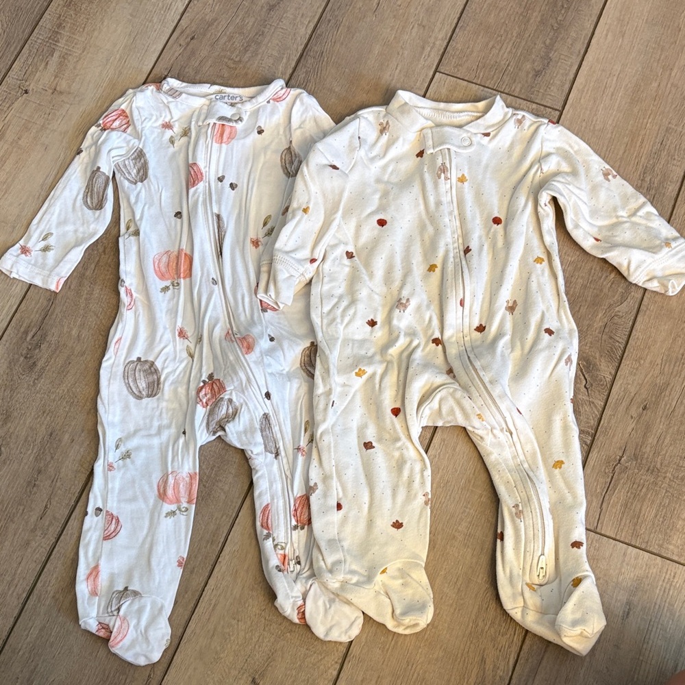 Carter's Cream and Orange Pumpkin and Leaf Footies